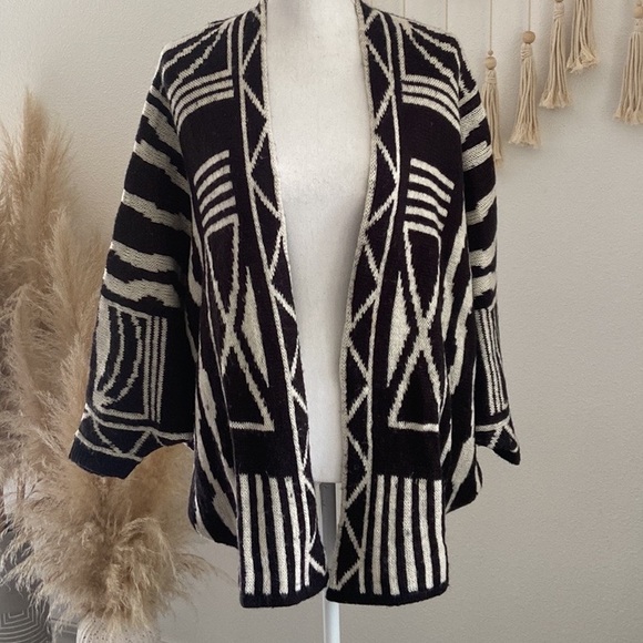Nordstrom BP black white open sweater cardigan aztec sweater oversize kimono S - Picture 13 of 16